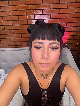 The_Bratzz_ – webcam-show