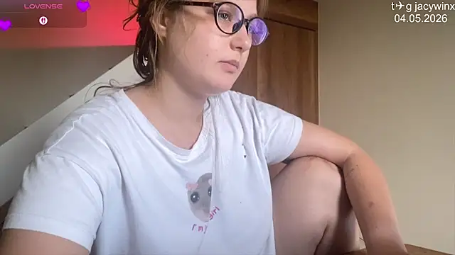 JacyWinslat's Live XXX Chat