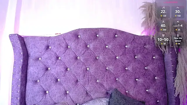 Violet_Collins1's Webcam Show