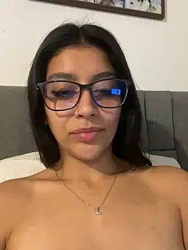 BrittanyDiaz live XXX chat