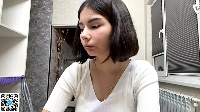 MarylnMonnier Chat XXX in diretta