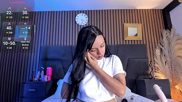 EmiliaRose_ Live XXX-chat