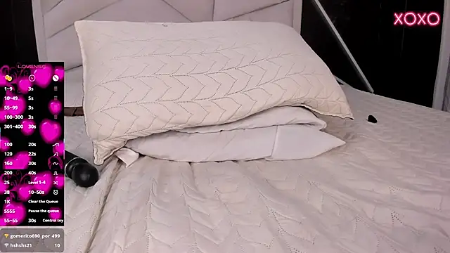 JulietSofia – Naživo XXX chat