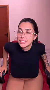 tiphanyari Adlı Modelin Canlı XXX Sohbeti