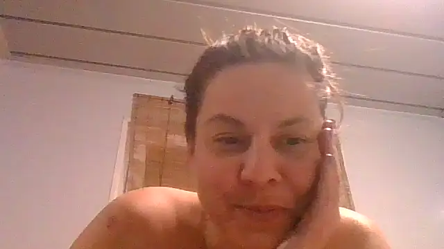 Chatroom XXX en direct de fulloferotic
