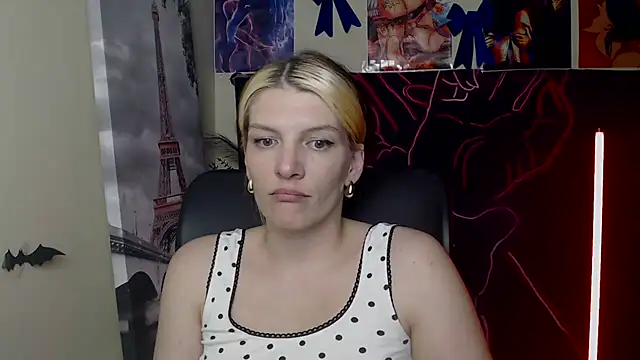 VanessaRey_のライブXXXチャット