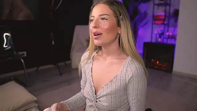 SerenaNoir's Live XXX Chat