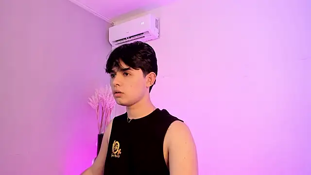 Handsomeboyss19 在線直播表演