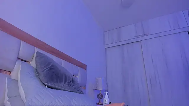 عرض كام mia_hank