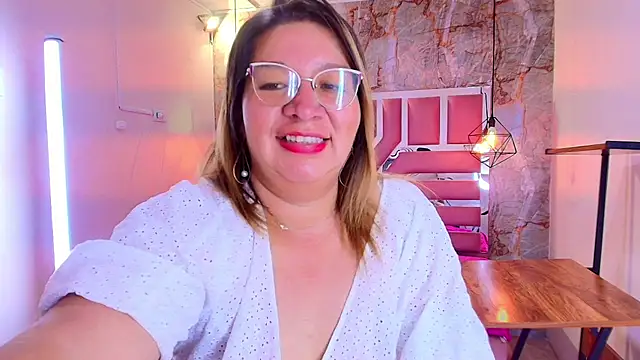 MaylinRosse_ Chat XXX in diretta