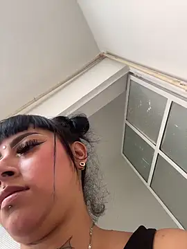 The_Bratzz_ – webcam-show