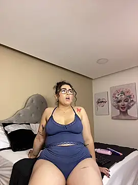 AlmaraRouge's Live XXX Chat