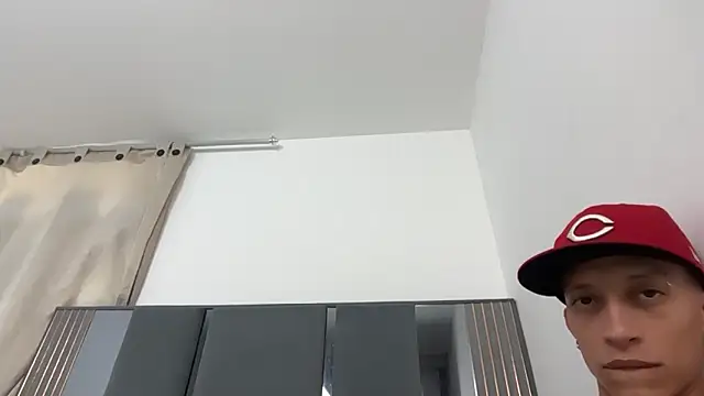 onlythem777's Live XXX Chat