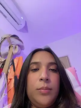 cutie_dance's Live XXX Chat