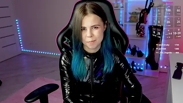 QueenAliceX – Naživo XXX chat