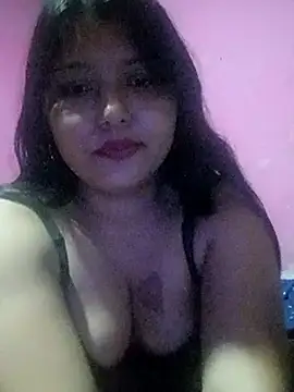 Chat +18 de Estrellitadelmar ao vivo