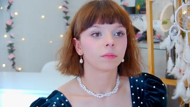 ElisabethDavis' Live XXX Chat