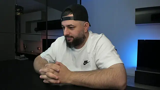 DravenPeak's Live XXX Chat