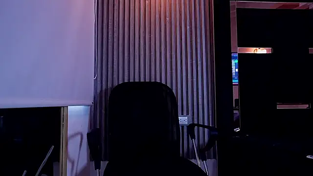 Онлайн чат XXX Enzo_Crown
