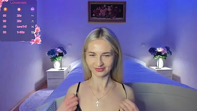 Julie_Blaze Obrolan Langsung XXX
