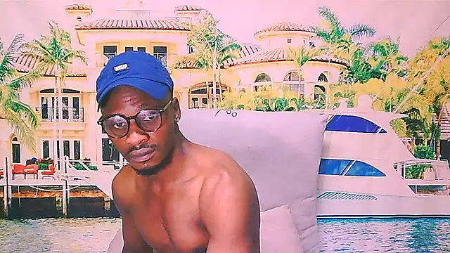 Pokazy przed kamerką – EbonyTiger69