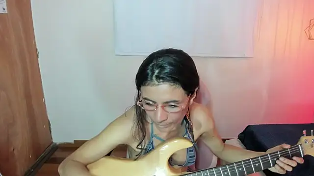 Mystical_meteor live XXX chat
