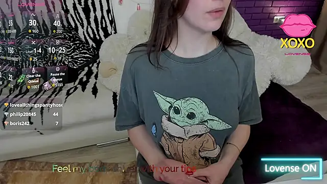 GlowMimi's Webcam Show