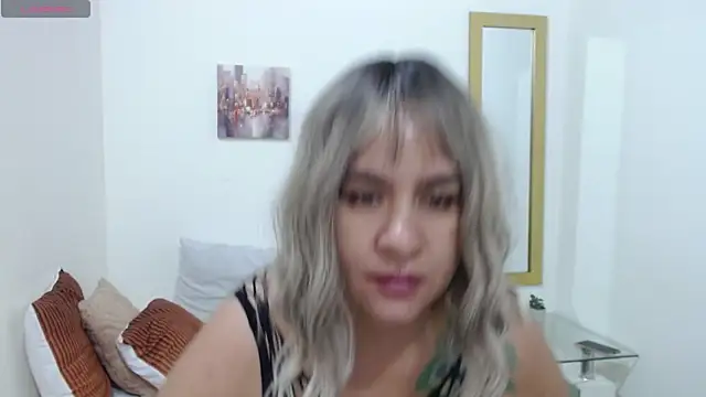 دردشة Veronica_French الجنسية المباشرة