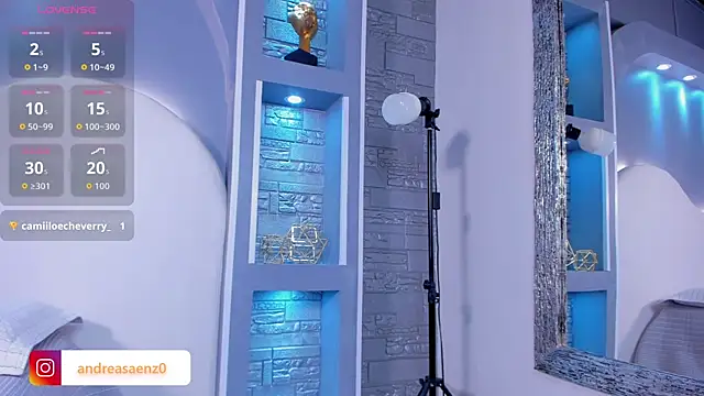 Chat XXX ao vivo de Sweet_Celeste06