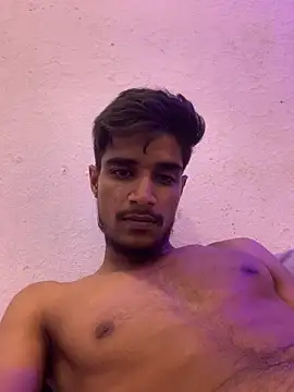 kaushikhotty Adlı Modelin Web Kamerası Şovu