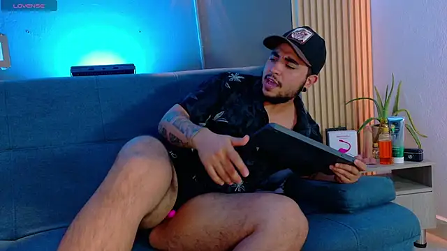 Chat +18 de Marcus_Aress ao vivo