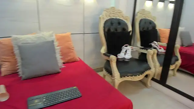 Daphne_Leia – webcam-show