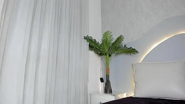 Chat XXX en directo de CannelaSmith