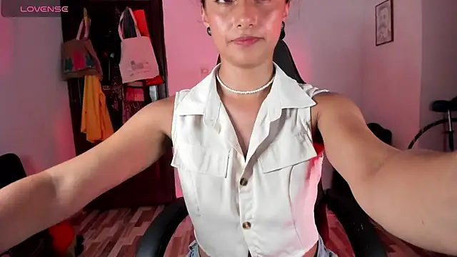 adrena_10's Live XXX Chat