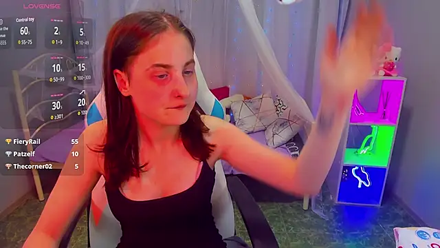 KiraDuvall Chat XXX in diretta