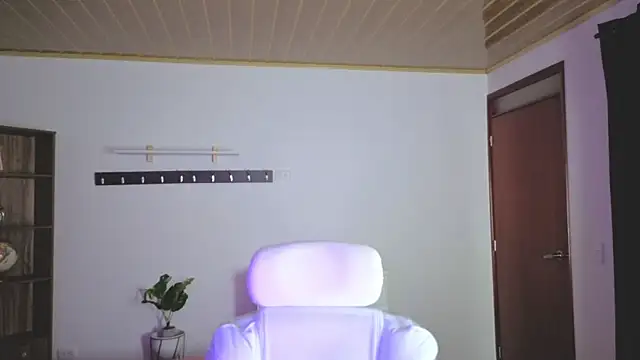 Chat XXX en directo de Renaxi_Smith