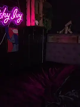 Shy-Ivy Webcam-Show