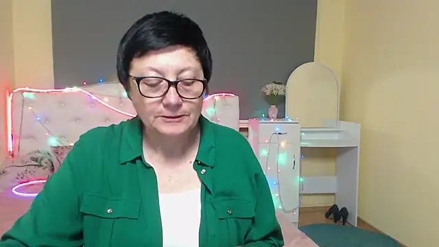 EmilyL0ve live XXX chat