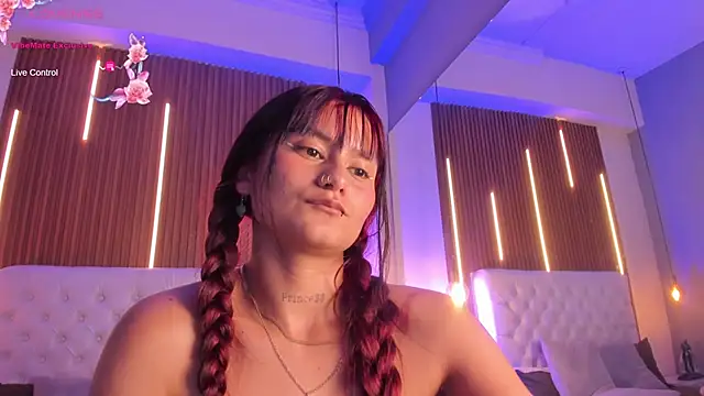 Chat XXX en directo de Miiaa_jones
