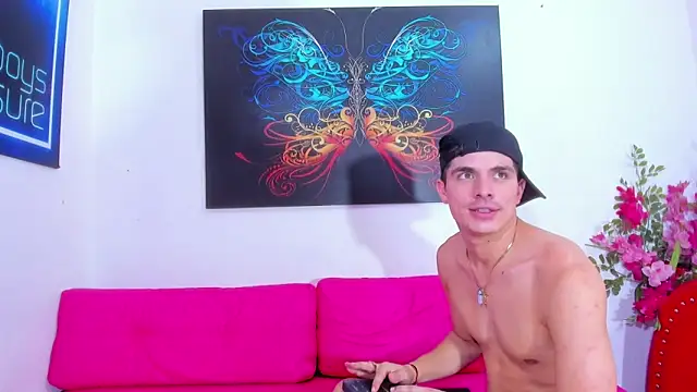 Show modela Spicy_guys na web-kameri