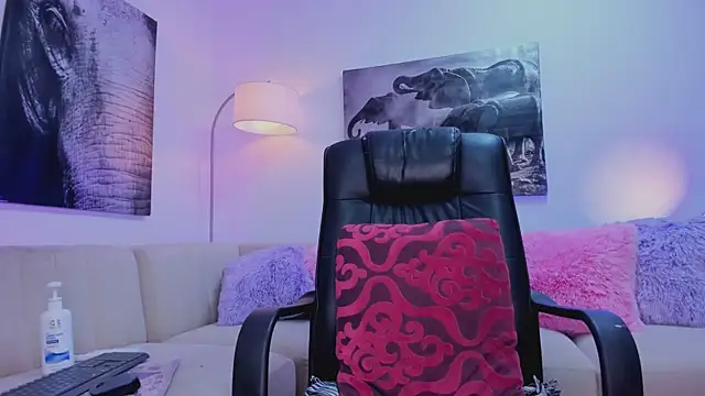 XXX chat uživo modela Ary_7