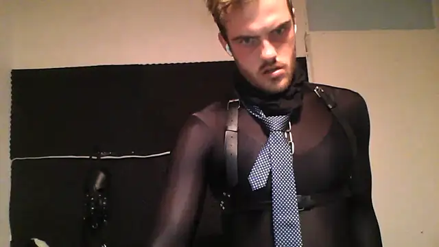 slaveboyrow webcam show