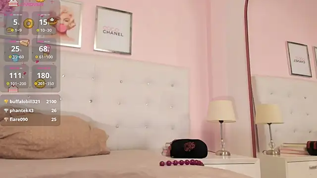 RitaGibsonn Show in webcam