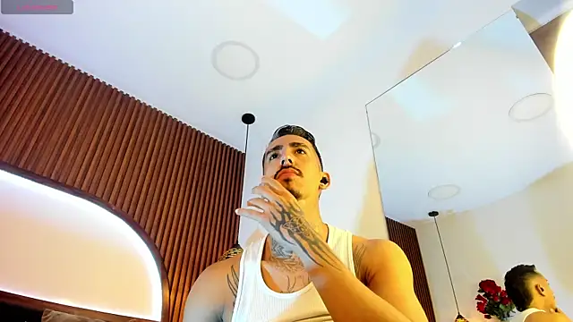 Chatroom XXX en direct de Donovan_Desmond