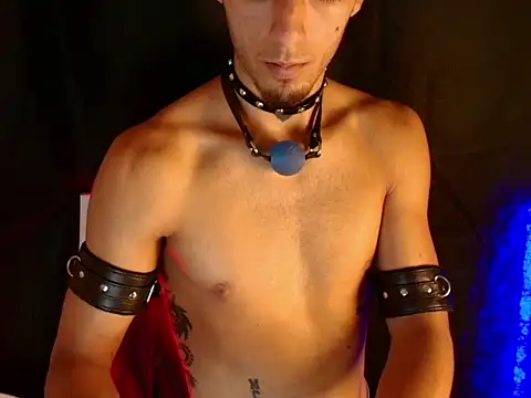 dark_men1n Webbikameraesitys
