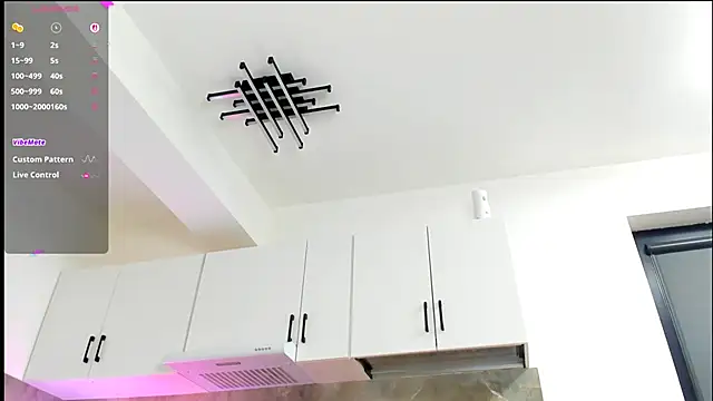 Chat +18 de Aidasina ao vivo