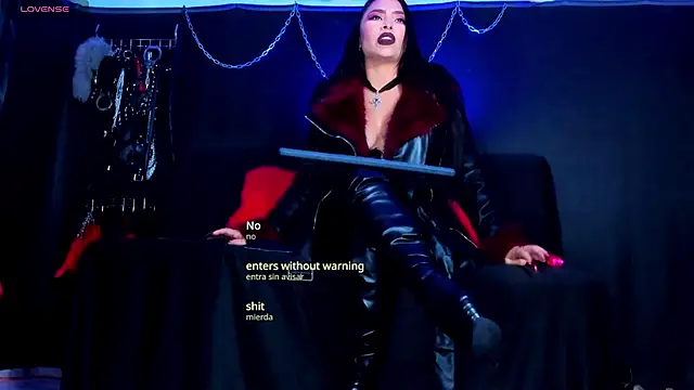 XXX chat uživo modela SamiraGlow