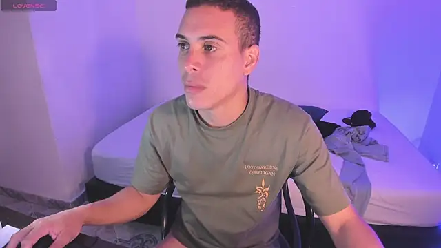 Chatroom XXX en direct de Axel__fierro