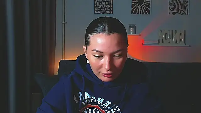 AlexaSvenn Live XXX chat