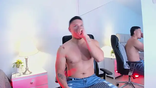 Chat XXX en directo de Chriss_Diamond